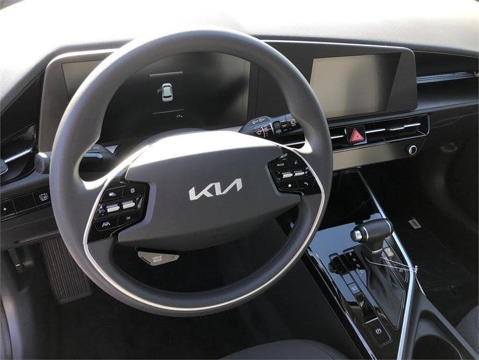 2026 Kia Niro for sale in Porter Ranch, California