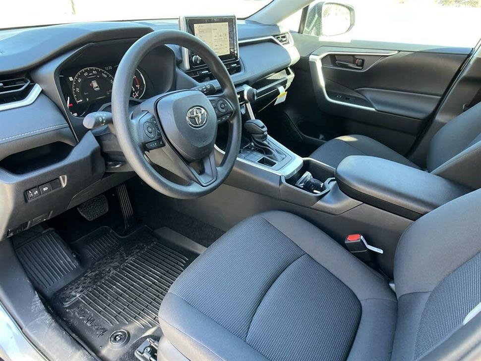 2025 Toyota RAV4 for sale in Porter Ranch, California