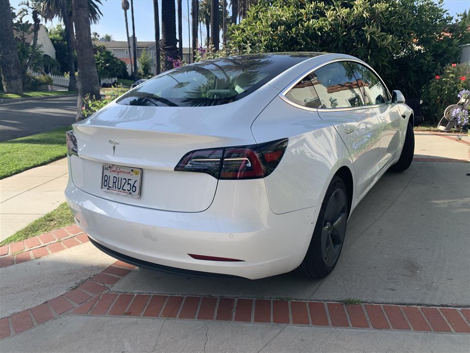 2019 Tesla Model 3 lease in Beverly Hills, CA