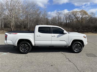 2021 Toyota Tacoma lease in Dearborn Heights,MI - Swapalease.com