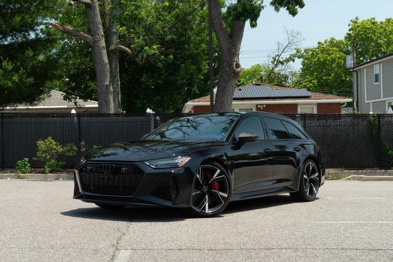 2022 Audi RS 6 Avant for sale in Santa Clarita, California