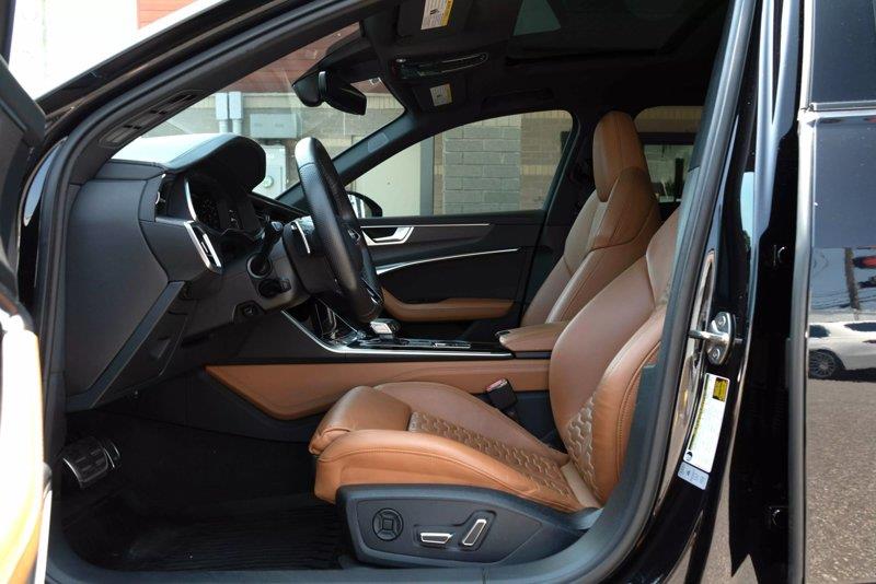 2022 Audi RS 6 Avant for sale in Santa Clarita, California