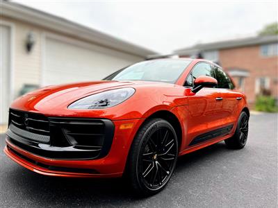 2023 Porsche Macan lease in Downers Grove,IL - Swapalease.com
