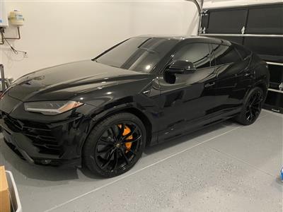 2019 Lamborghini Urus lease in Encino,CA - Swapalease.com