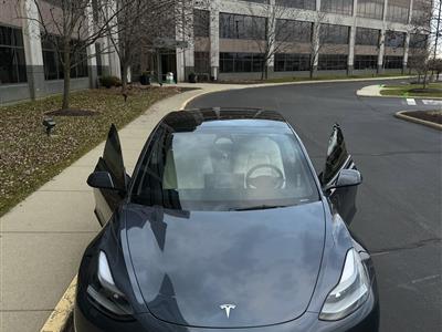 2023 Tesla Model 3 lease in Loveland,OH - Swapalease.com