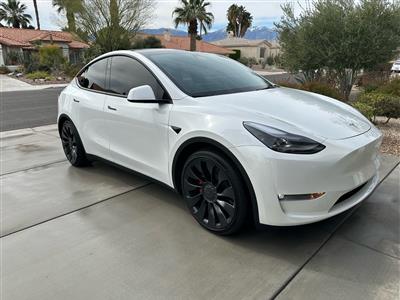 2023 Tesla Model Y lease in Rancho Mirage,CA - Swapalease.com