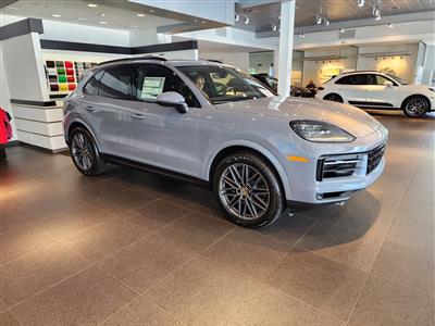 2024 Porsche Cayenne lease in Glen Cove,NY - Swapalease.com