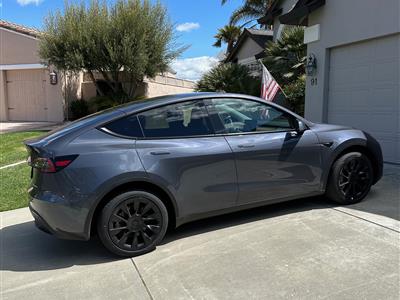 2023 Tesla Model Y lease in Hollister,CA - Swapalease.com
