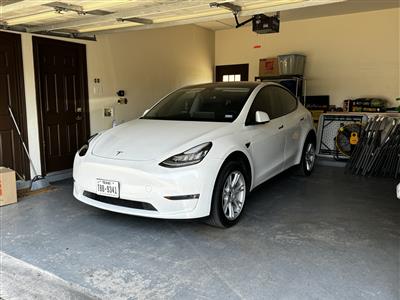 2023 Tesla Model Y lease in Mission,TX - Swapalease.com