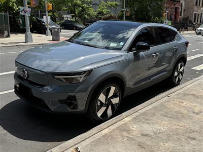 2023 Volvo C40 Recharge lease in New York,NY - Swapalease.com