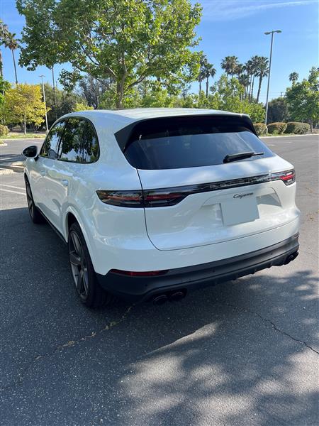 2023 Porsche Cayenne for sale in Granada Hill, California