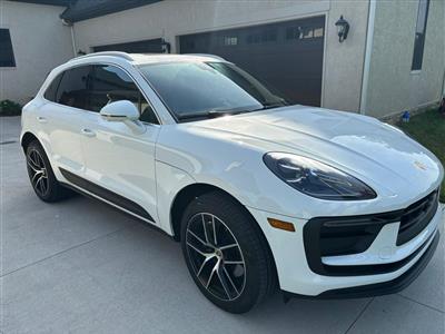 2023 Porsche Macan lease in New Albany,OH - Swapalease.com