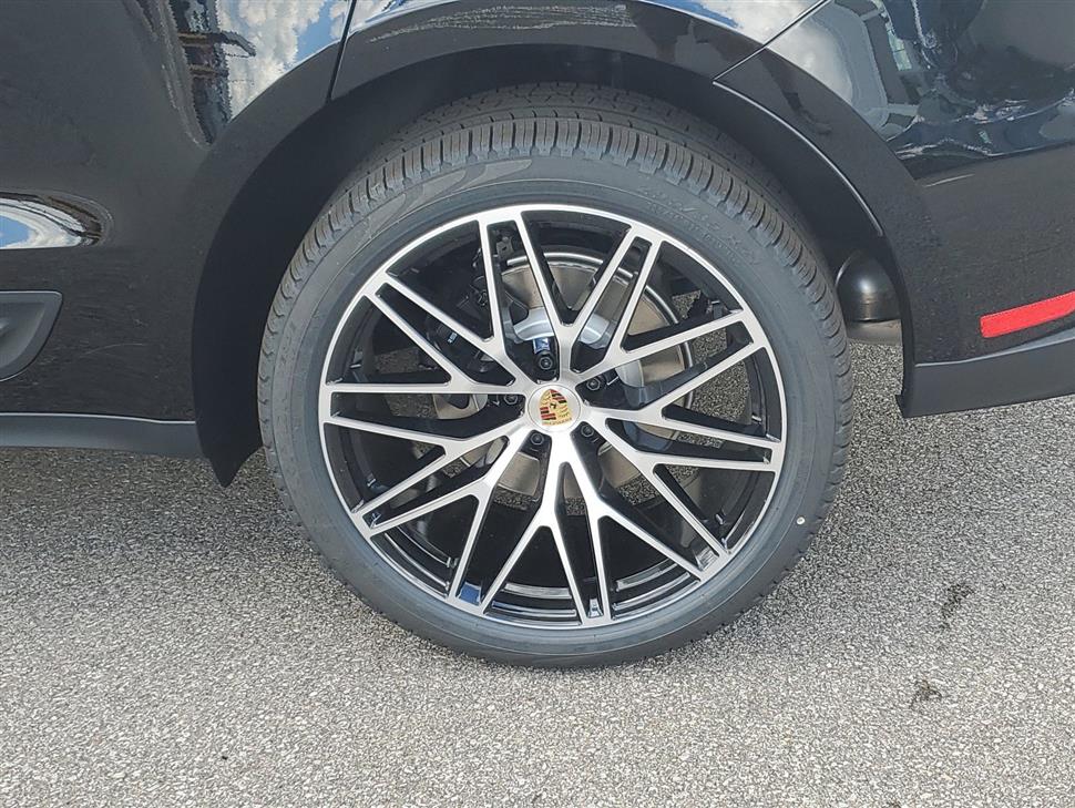 2024 Porsche Macan for sale in Cincinnati, Ohio