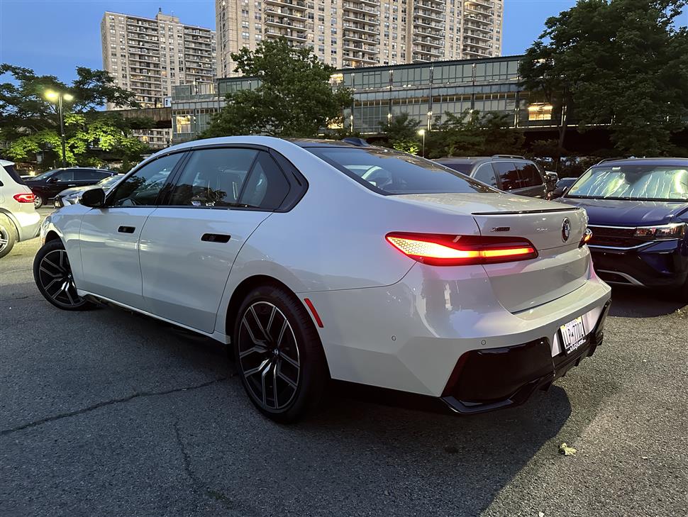 2024 BMW 7 Series for sale in BROOKLYN, New York