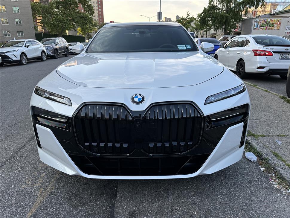 2024 BMW 7 Series for sale in BROOKLYN, New York