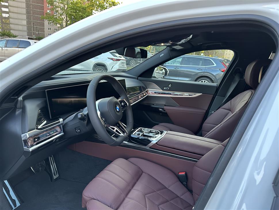 2024 BMW 7 Series for sale in BROOKLYN, New York