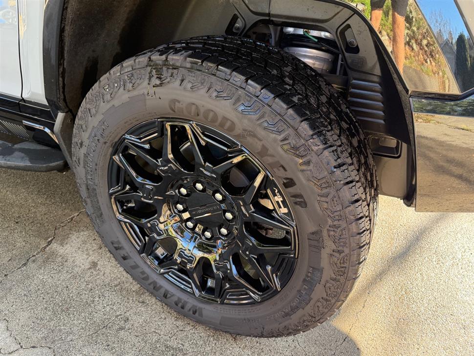 2024 GMC Hummer EV for sale in Los Gatos, California