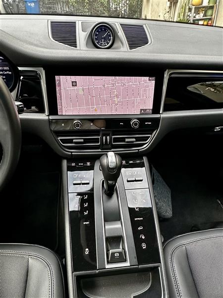 2023 Porsche Macan for sale in Los Angeles, California