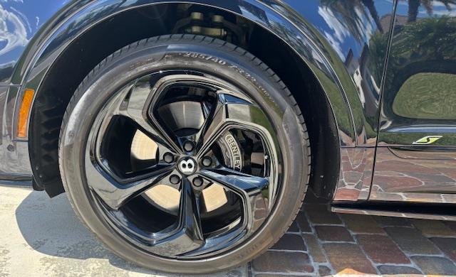 2023 Bentley Bentayga Hybrid for sale in Palm Beach Gardens, Florida