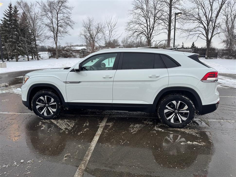 2024 Volkswagen Atlas Cross Sport for sale in Auburn Hills, Michigan