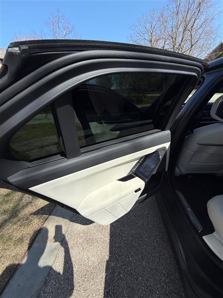 2023 BMW i7 for sale in Glencoe, Illinois
