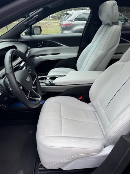 2024 Cadillac Lyriq for sale in Browns Mills, New Jersey