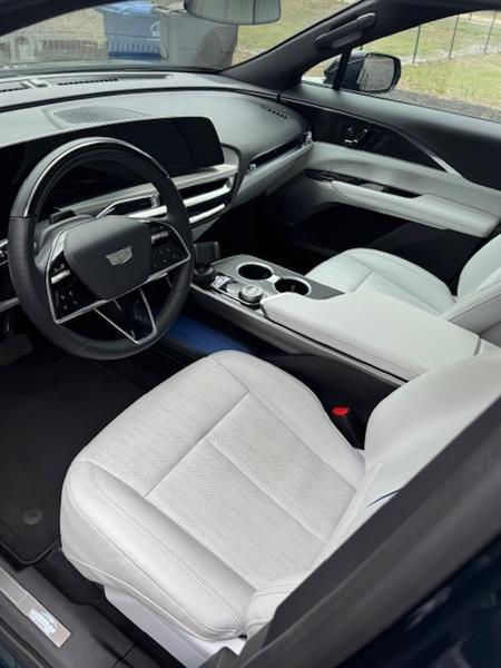 2024 Cadillac Lyriq for sale in Browns Mills, New Jersey