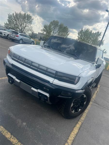 2023 GMC Hummer EV for sale in West Bloomfield, Michigan