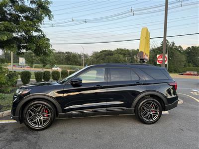 2025 Ford Explorer lease in Woodbridge,NJ