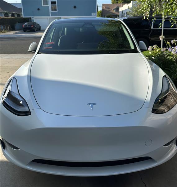 2024 Tesla Model Y for sale in Long Beach, California