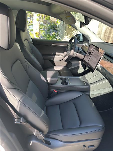 2024 Tesla Model Y for sale in Long Beach, California