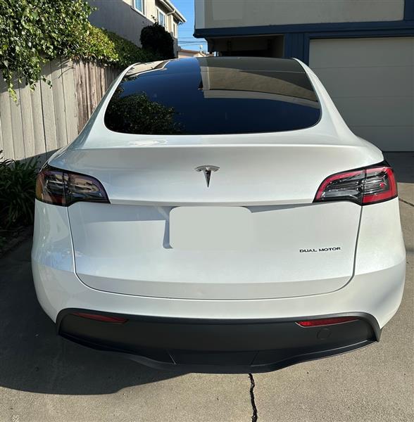 2024 Tesla Model Y for sale in Long Beach, California