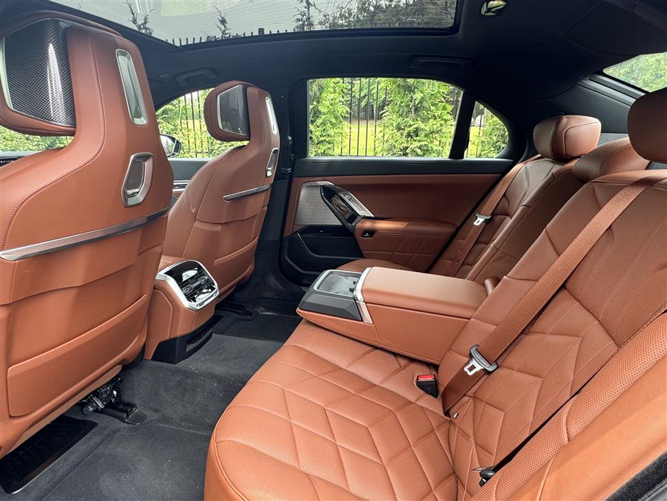 2024 BMW 7 Series for sale in Hewlett, New York