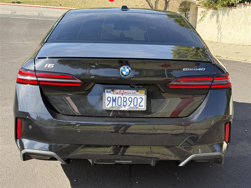 2024 BMW i5 for sale in Woodland Hills, California