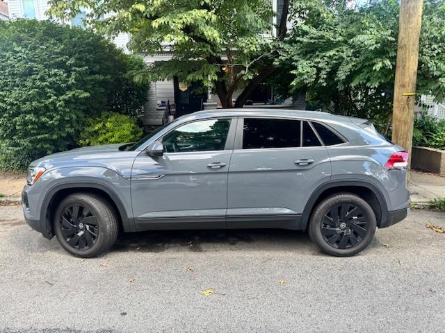 2025 Volkswagen Atlas Cross Sport for sale in Philadelphia, Pennsylvania