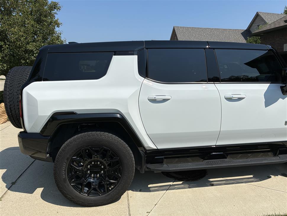 2025 GMC Hummer EV for sale in Macomb, Michigan