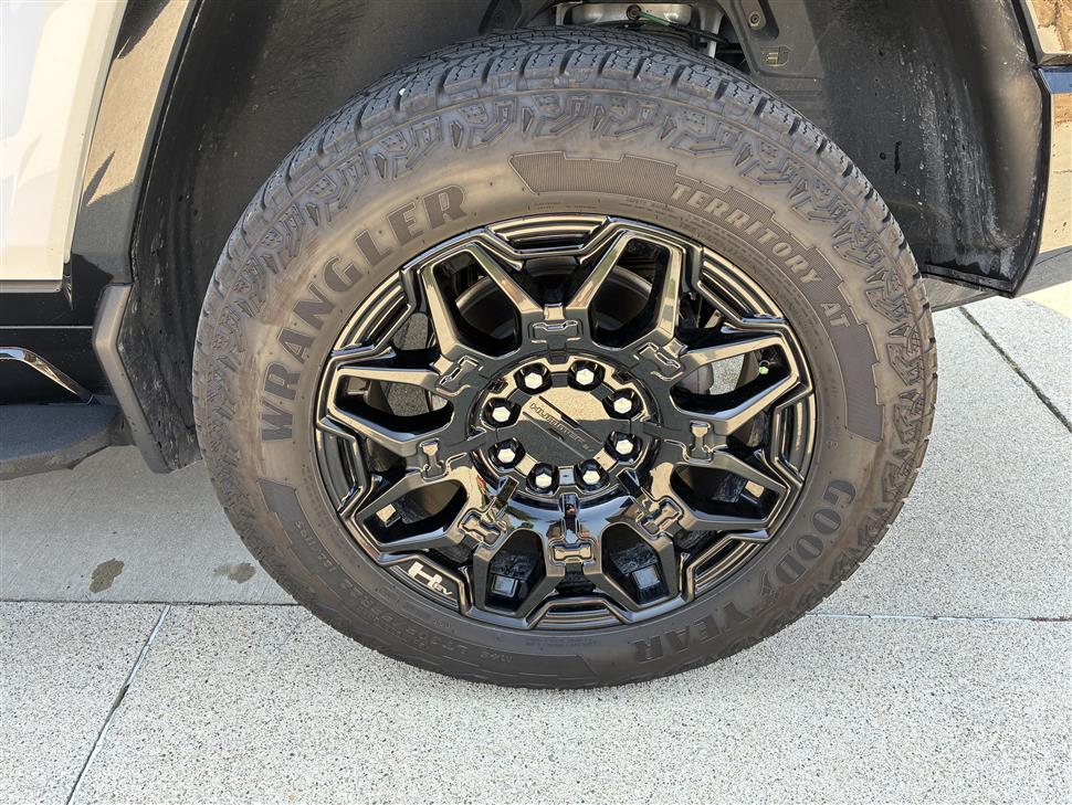 2025 GMC Hummer EV for sale in Macomb, Michigan