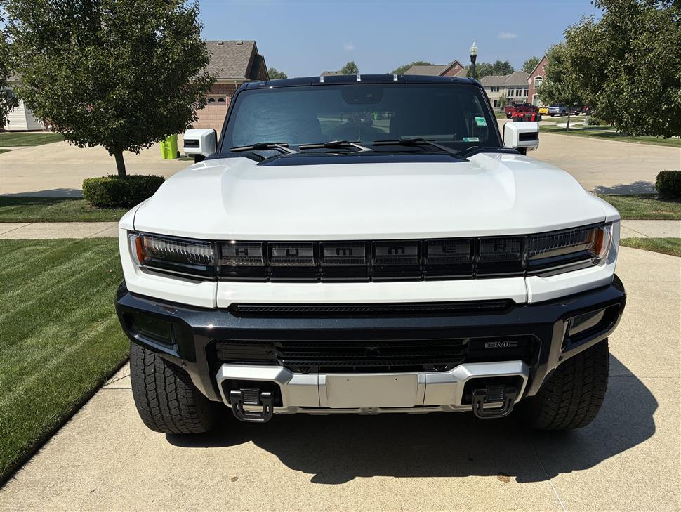 2025 GMC Hummer EV for sale in Macomb, Michigan
