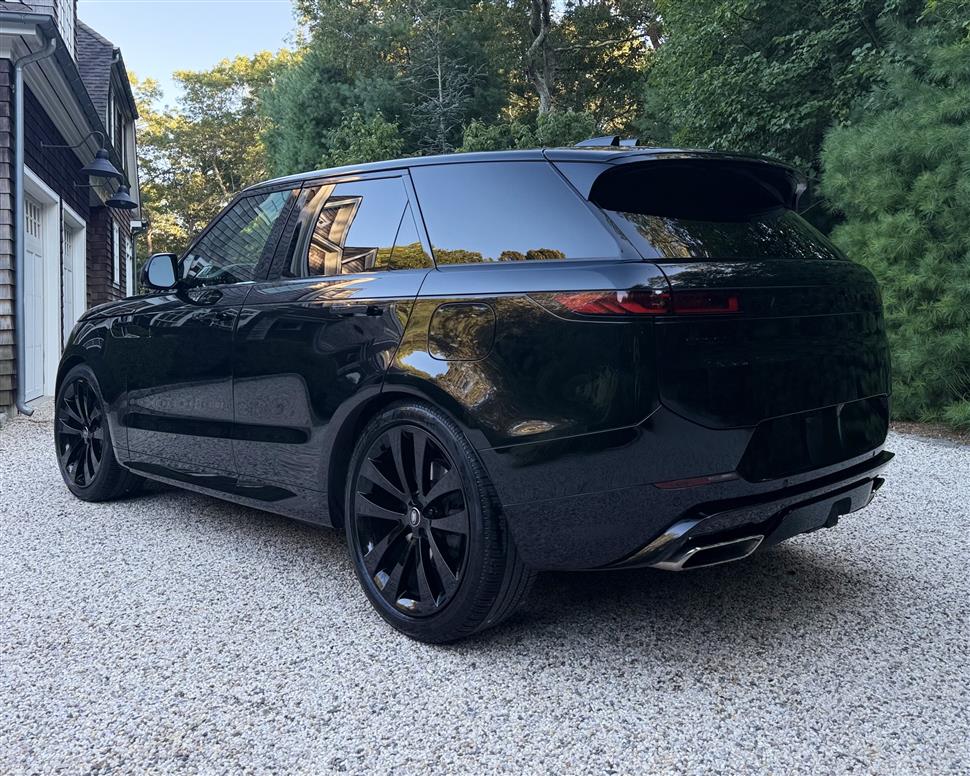 2025 Land Rover Range Rover Sport for sale in Greenwich, Connecticut