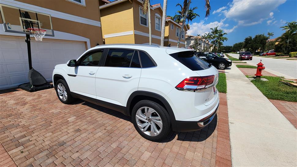 2023 Volkswagen Atlas Cross Sport for sale in Boynton Beach, Florida