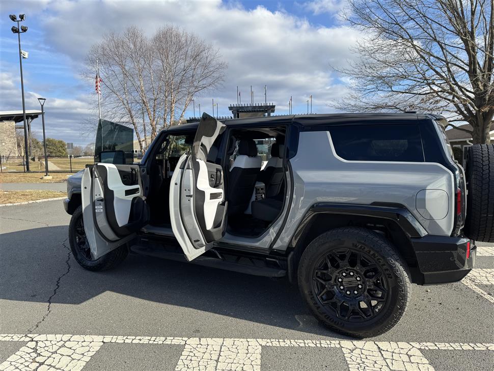2025 GMC Hummer EV for sale in Robbinsville, New Jersey
