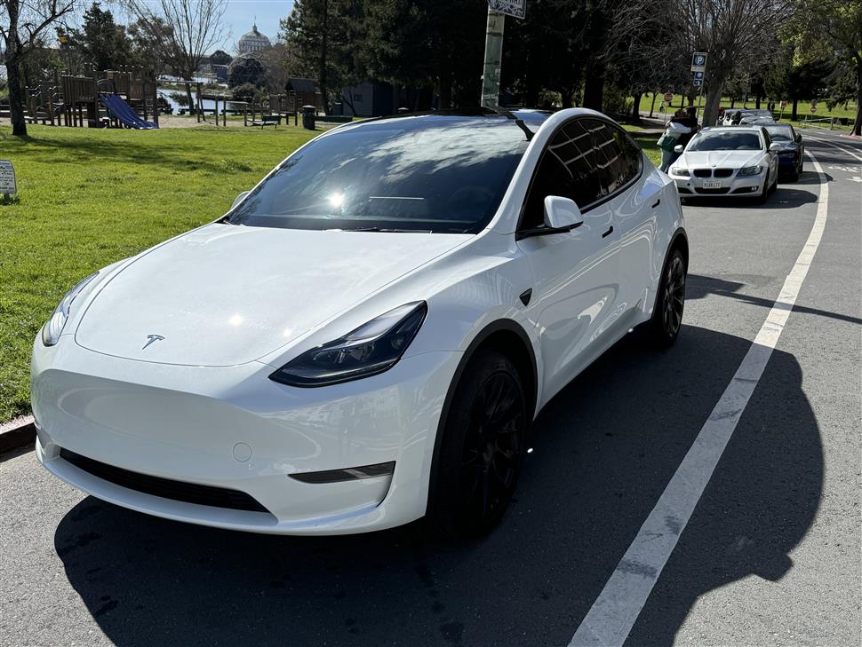 2025 Tesla Model Y for sale in Oakland, California