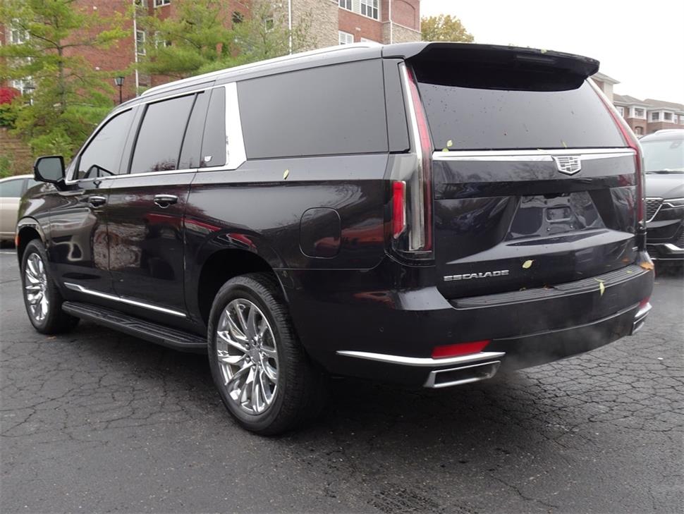 2022 Cadillac Escalade ESV for sale in Cincinnati, Ohio