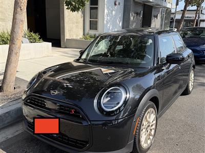 2025 MINI Hardtop 4 Door lease in Los Angeles,CA