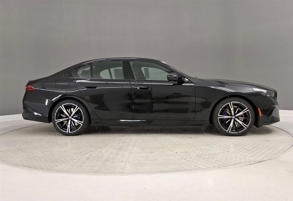 2026 BMW 5 Series for sale in Tarzana, California