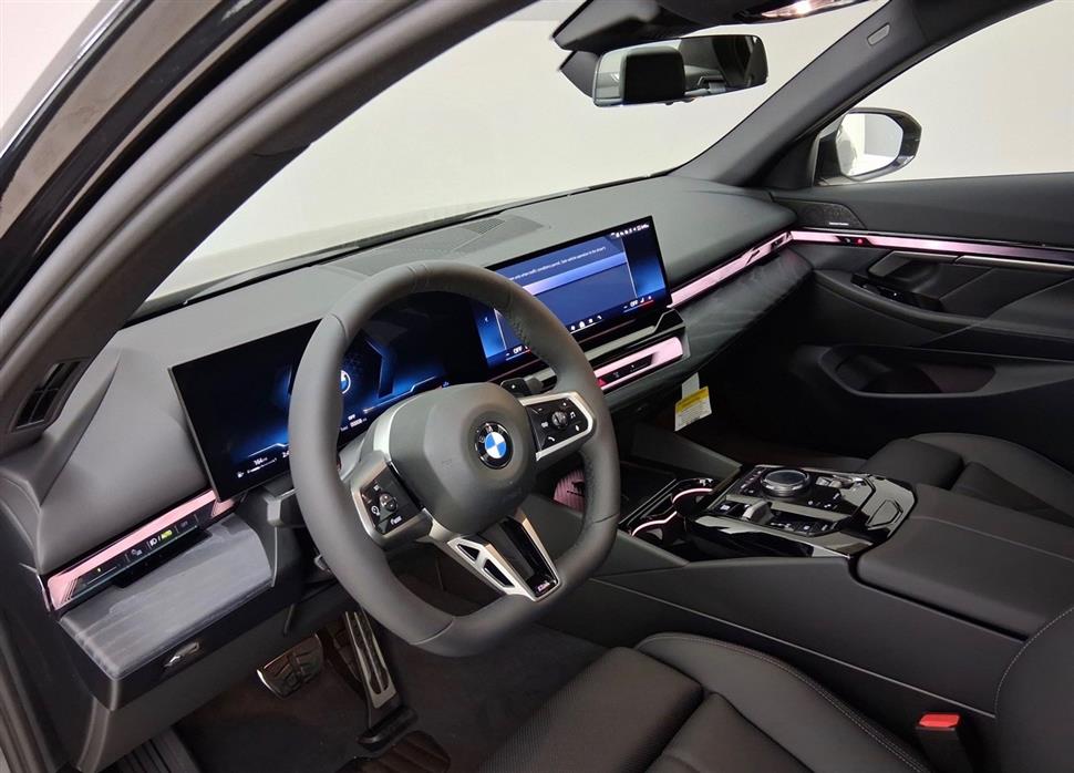 2026 BMW 5 Series for sale in Tarzana, California