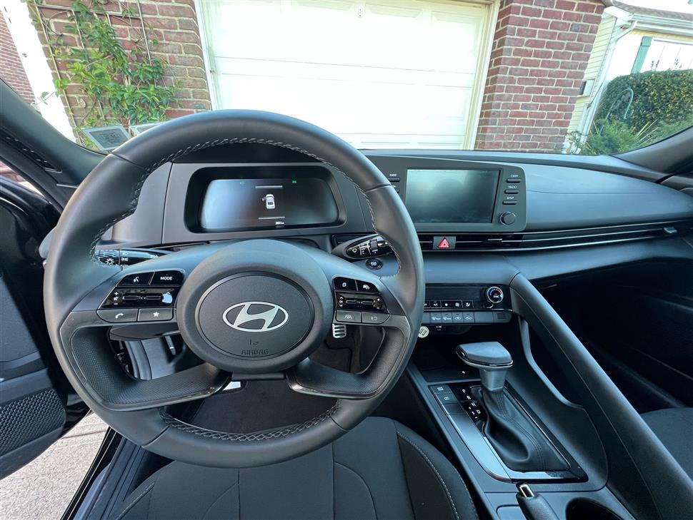 2025 Hyundai Elantra for sale in East Rockaway, New York