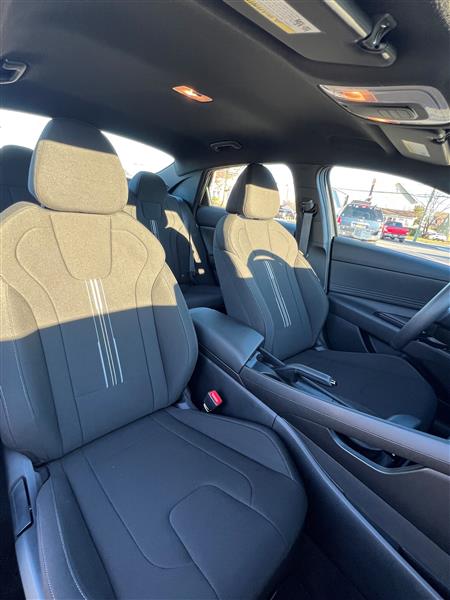 2025 Hyundai Elantra for sale in East Rockaway, New York