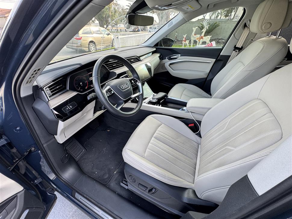 2024 Audi Q8 e-tron for sale in Lakewood, California