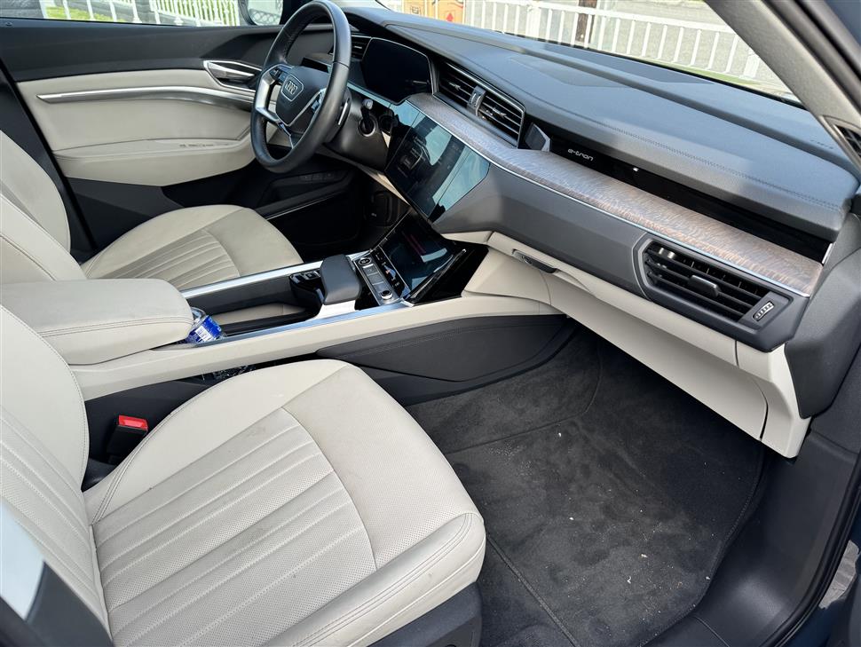 2024 Audi Q8 e-tron for sale in Lakewood, California